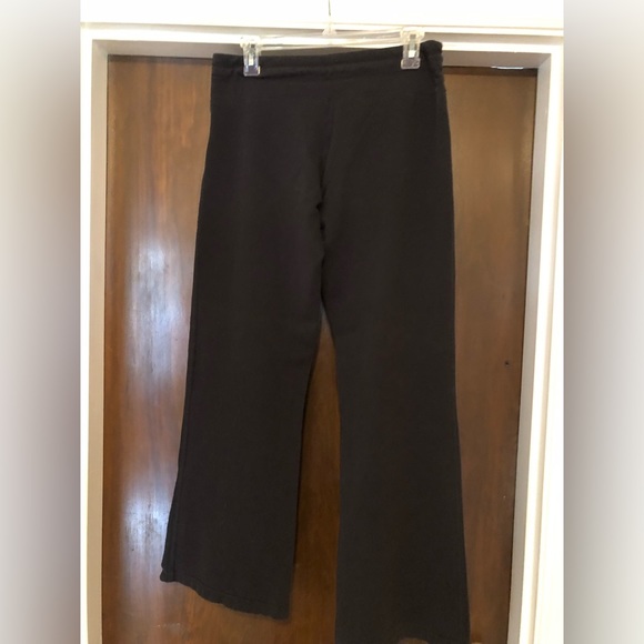 Ellen Tracy Activewear Black Sweatpants - 32”w x 40”L - Picture 2 of 3